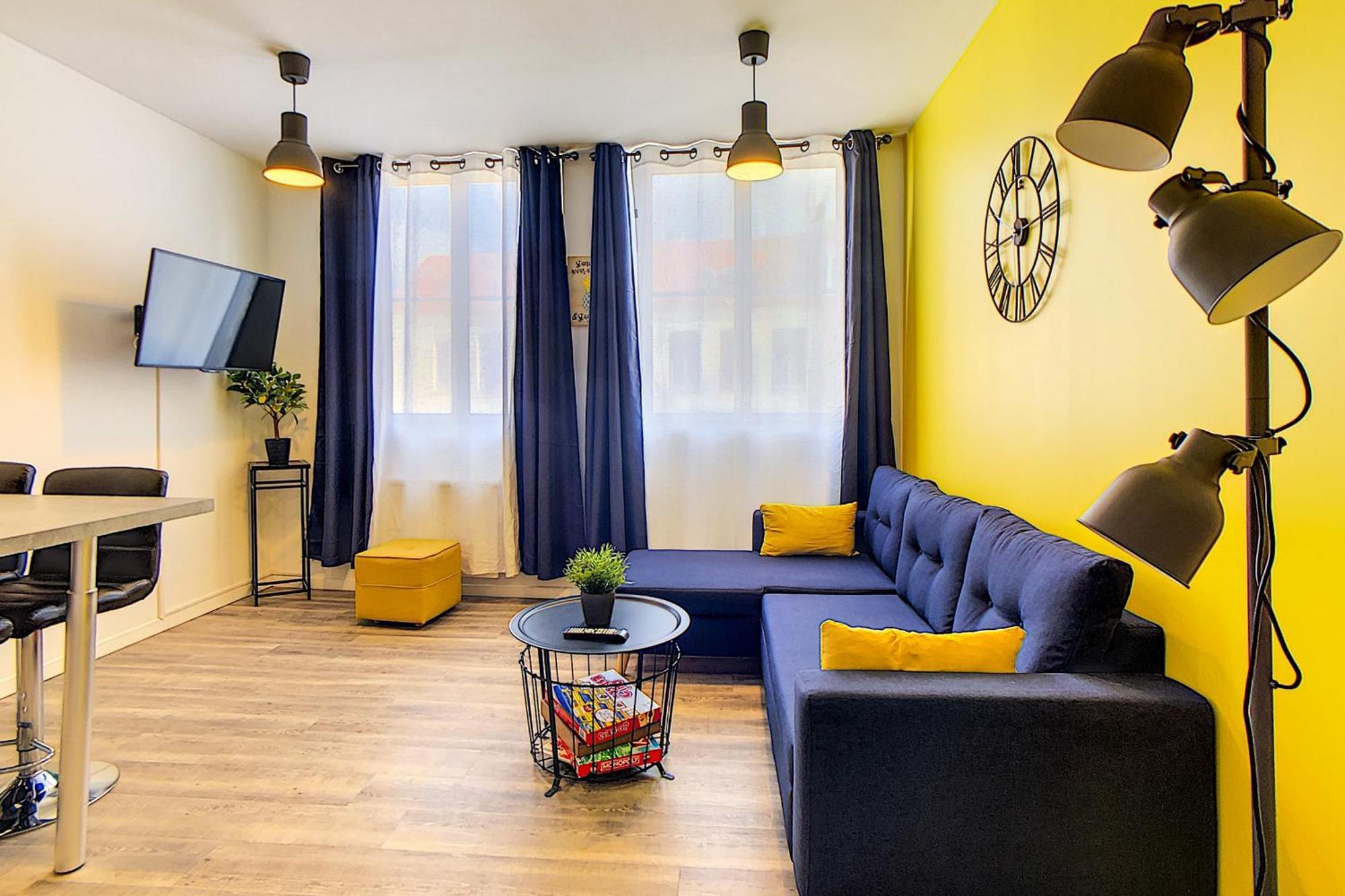 Appartement - Parking Prive Gratuit, Proche Centre-Ville Et Gare De Saint-Omer Saint-Omer (Pas-de-Calais) Zewnętrze zdjęcie