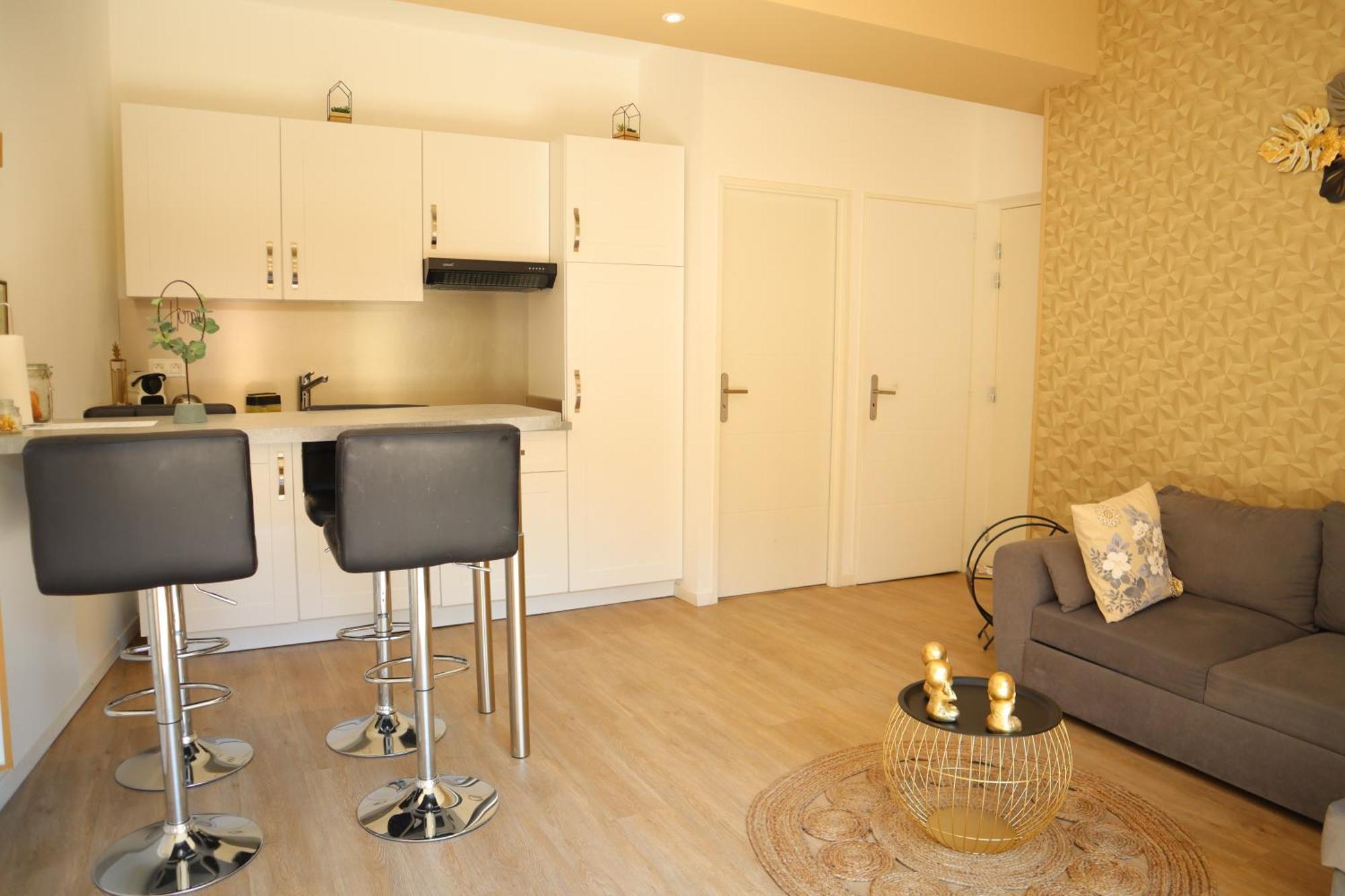 Appartement - Parking Prive Gratuit, Proche Centre-Ville Et Gare De Saint-Omer Saint-Omer (Pas-de-Calais) Zewnętrze zdjęcie